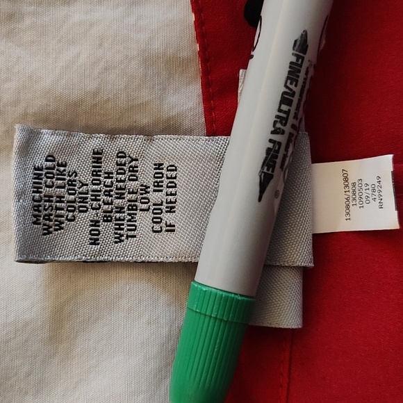 Catherines Tunic Size 2X 22-24 Red Valentine Hearts Pattern Christmas Holiday - Picture 7 of 11